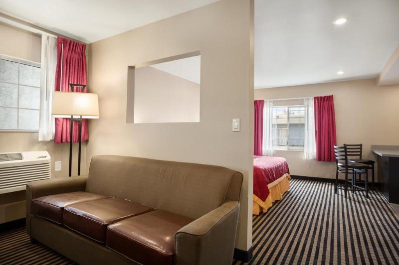 Ramada By Wyndham Marina Del Rey Otel Dış mekan fotoğraf