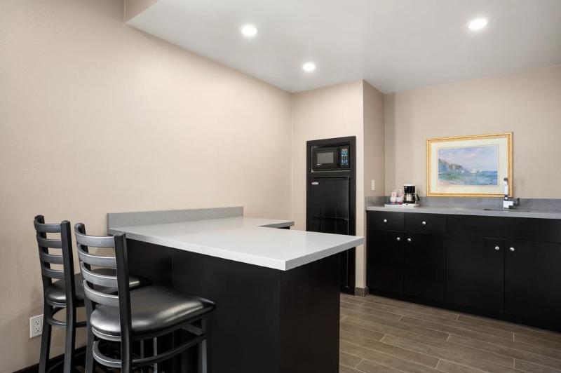 Ramada By Wyndham Marina Del Rey Otel Dış mekan fotoğraf